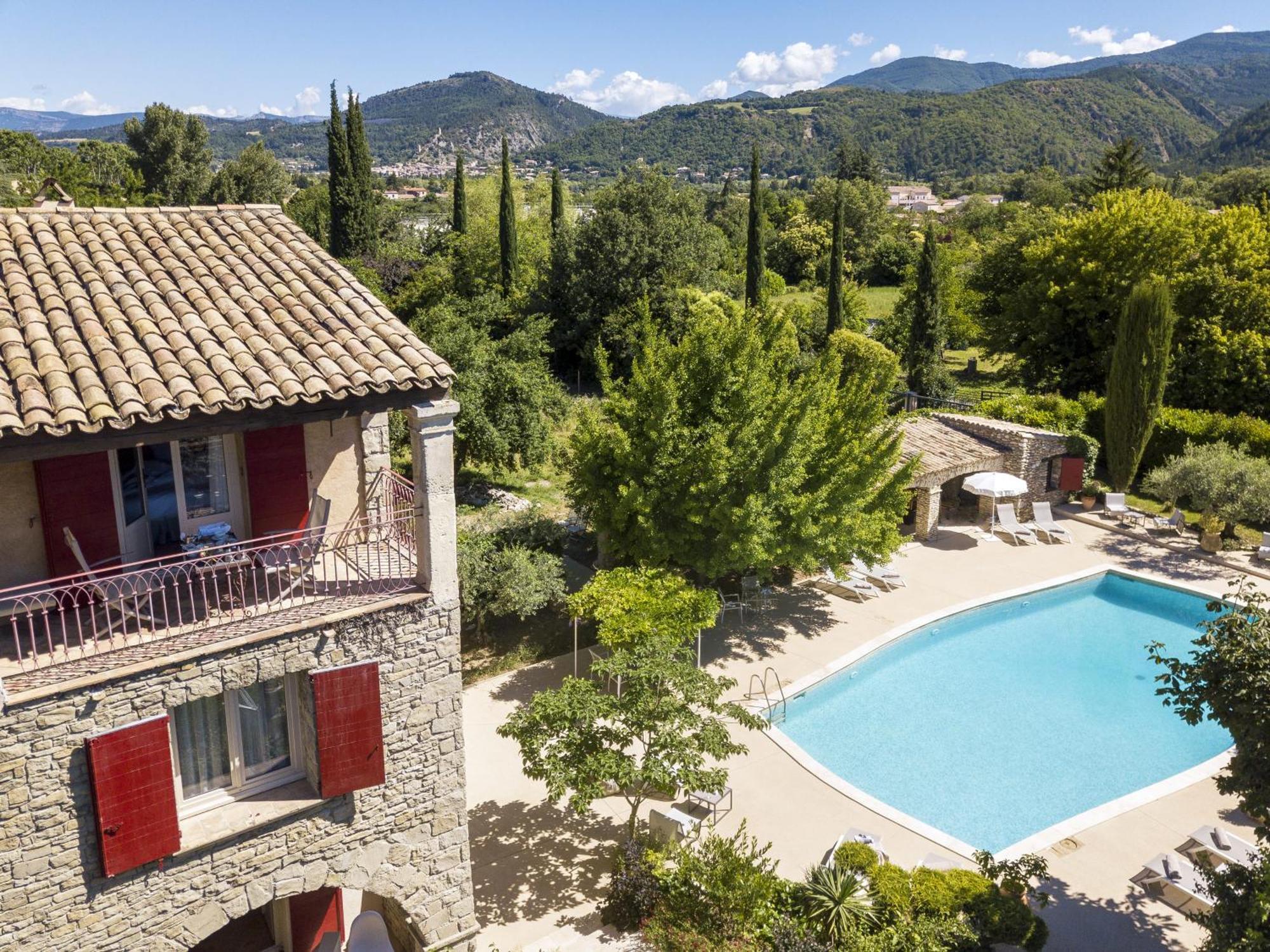 Relais Et Chateaux La Bonne Etape Exterior photo