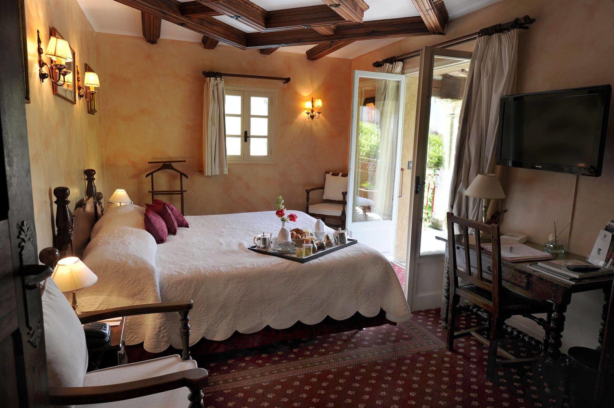 Relais Et Chateaux La Bonne Etape Exterior photo